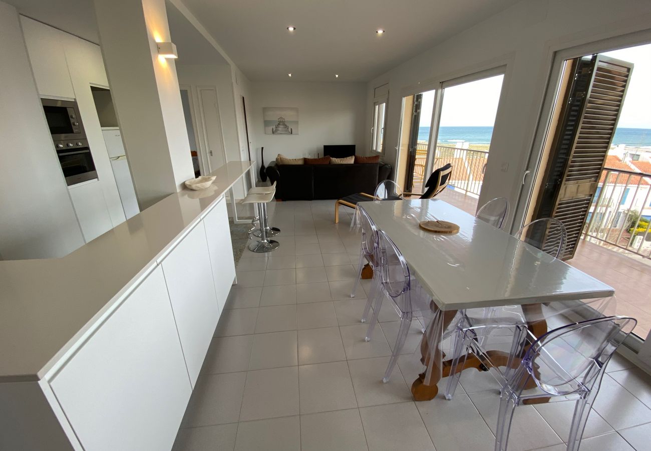 Apartament en Torroella de Montgri - Mare Nostrum 3D 541 - Vistes a la platja, aire, renovat