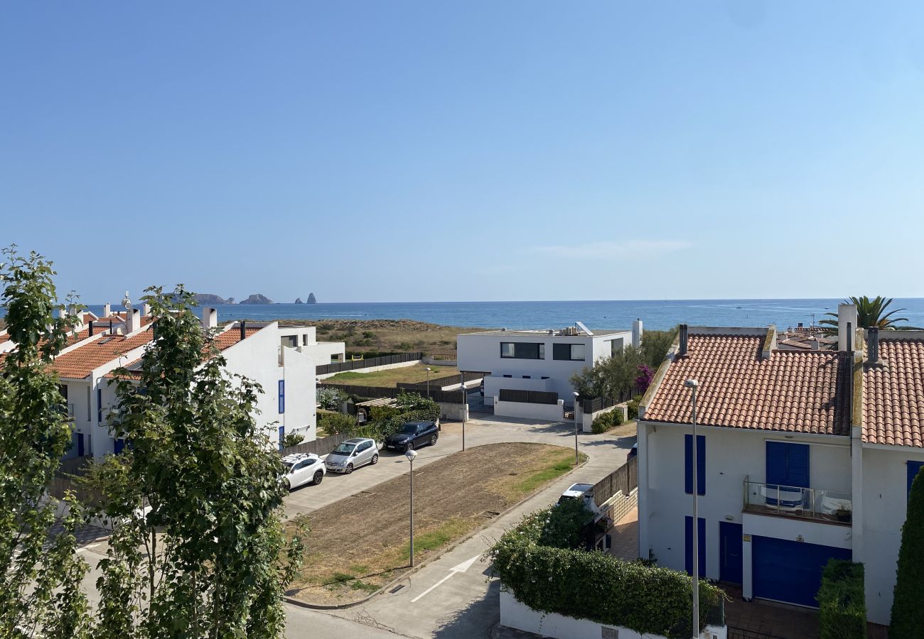 Apartament en Torroella de Montgri - TER 31C - Renovat, vistes al mar, aire i amb piscina