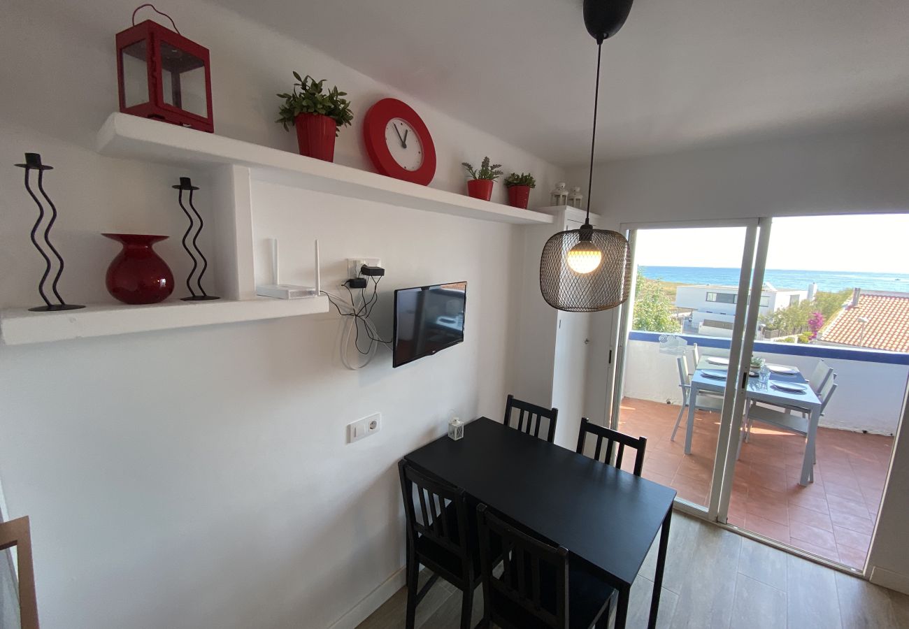 Apartament en Torroella de Montgri - TER 31C - Renovat, vistes al mar, aire i amb piscina