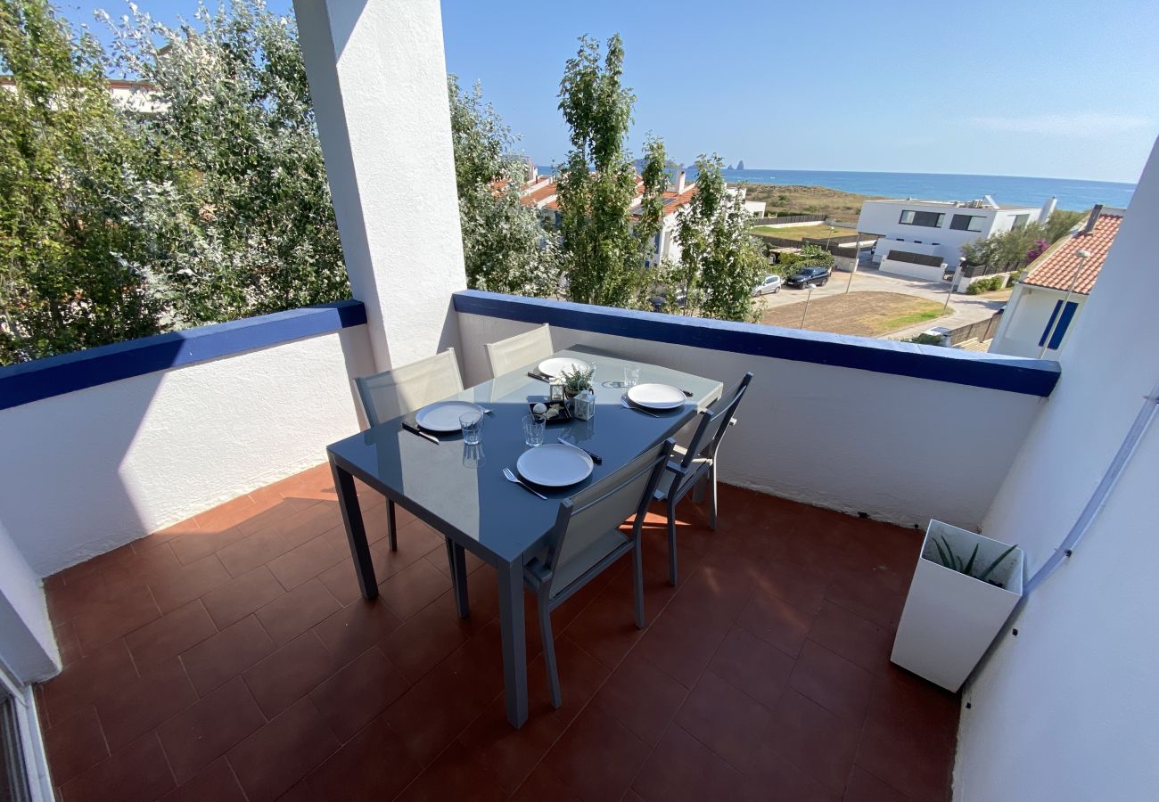 Apartament en Torroella de Montgri - TER 31C - Renovat, vistes al mar, aire i amb piscina