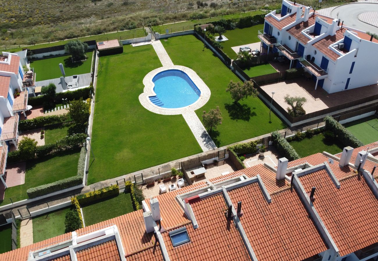 Casa en Torroella de Montgri - Les Dunes 09 - Primera línia, aire i amb piscina