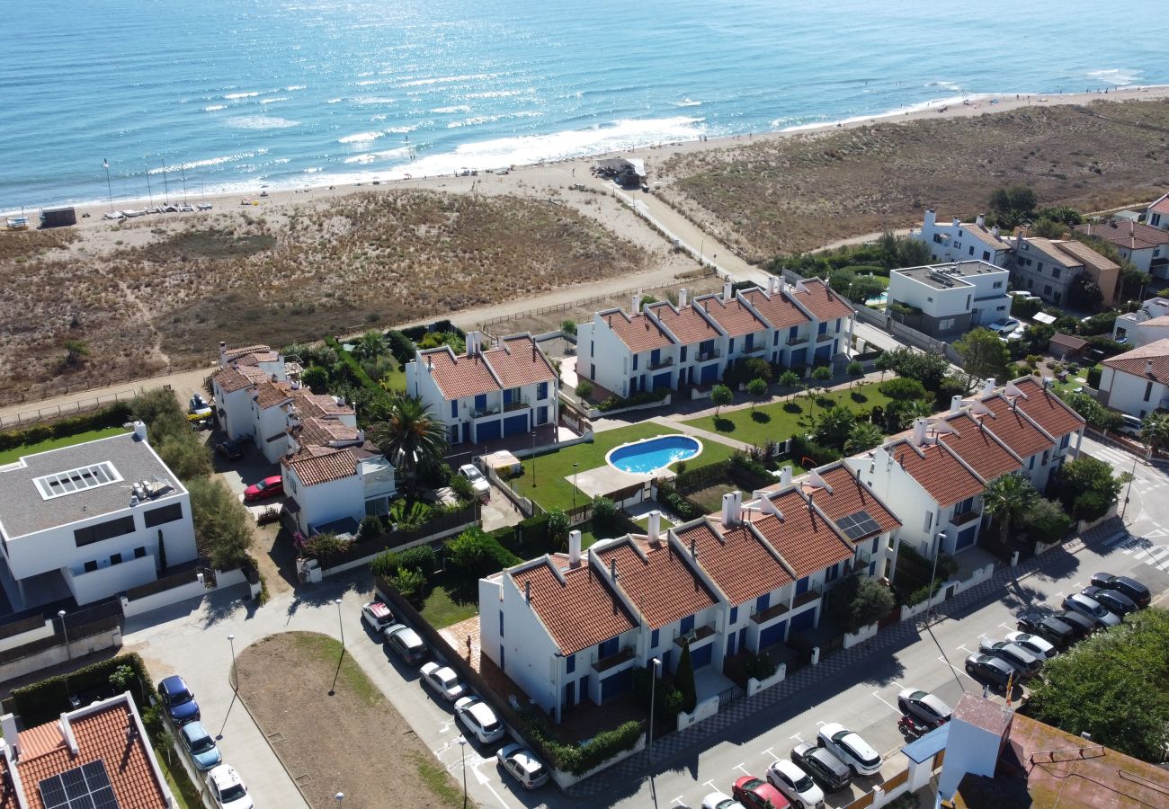 Casa en Torroella de Montgri - Les Dunes 4433 - 60m de la platja, piscina i jardí