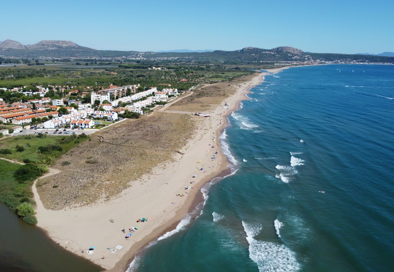 Casa en Torroella de Montgri - Les Dunes 4433 - 60m de la platja, piscina i jardí