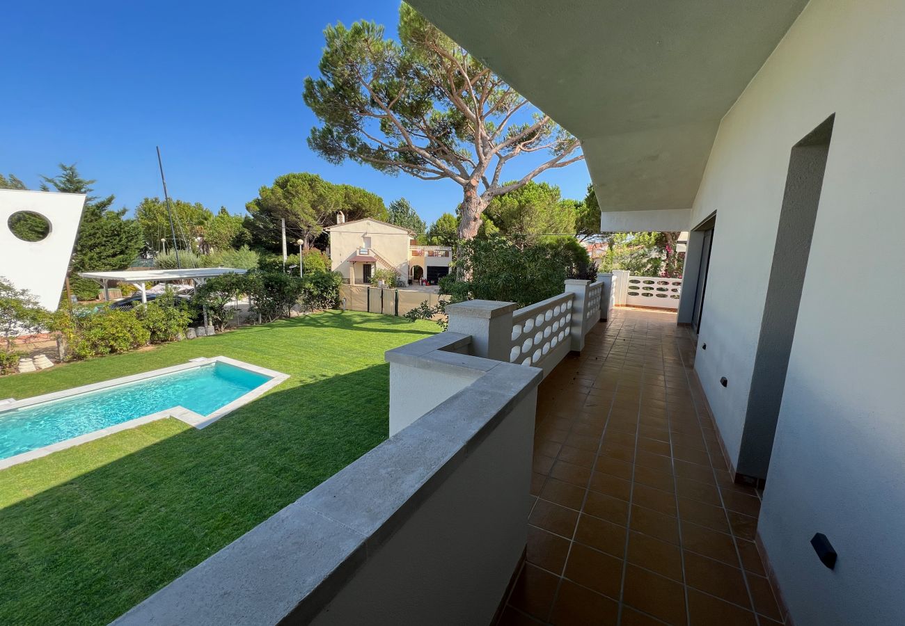 Vil.la en Torroella de Montgri - Casa Blum - Aire, piscina privada i jardí