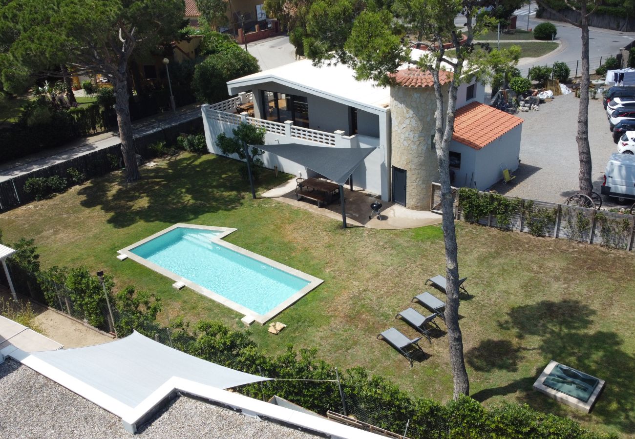 Vil.la en Torroella de Montgri - Casa Blum - Aire, piscina privada i jardí