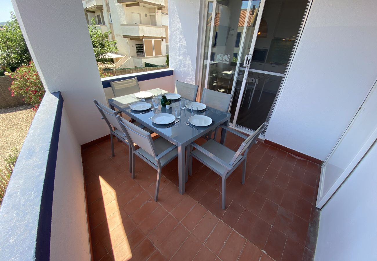 Apartament en Torroella de Montgri - TER 12C - Renovat, 80m de la platja i amb piscina