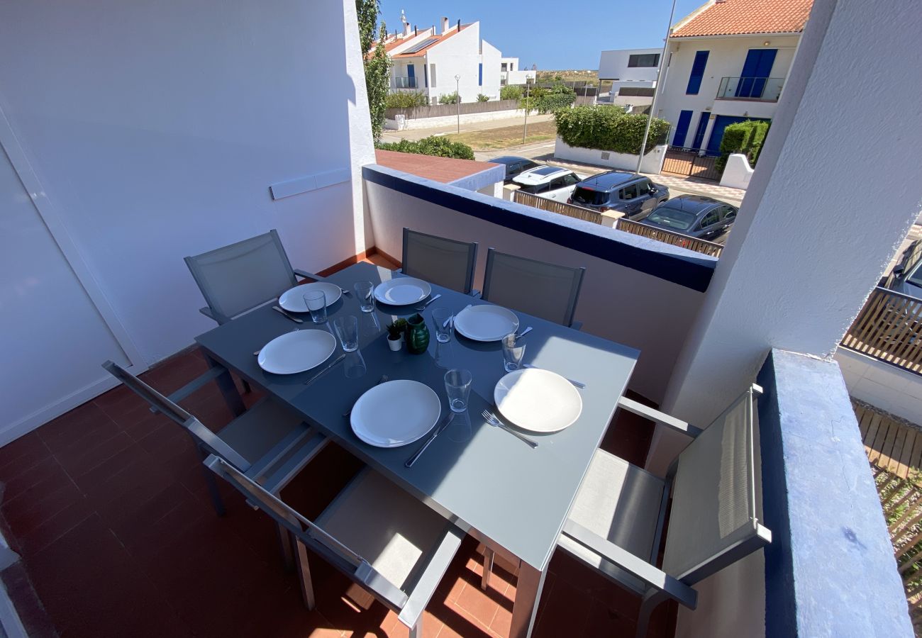 Apartament en Torroella de Montgri - TER 12C - Renovat, 80m de la platja i amb piscina