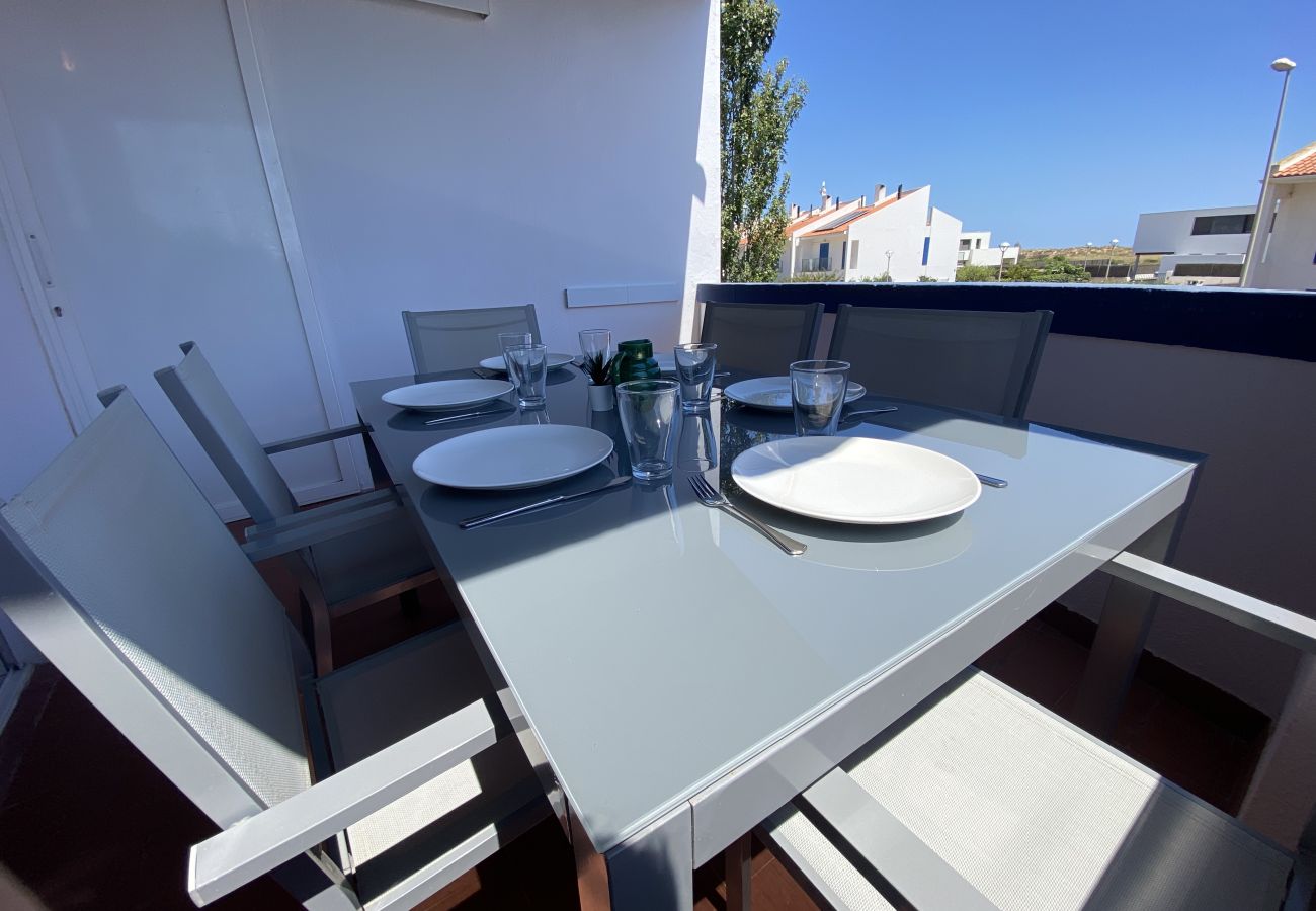 Apartament en Torroella de Montgri - TER 12C - Renovat, 80m de la platja i amb piscina