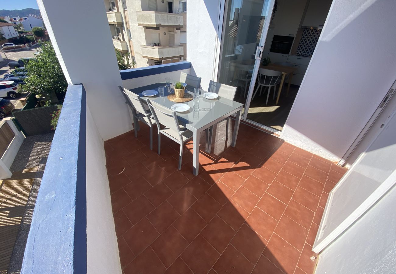 Apartament en Torroella de Montgri - TER 22C - Renovat, aire, vistes al mar i amb piscina