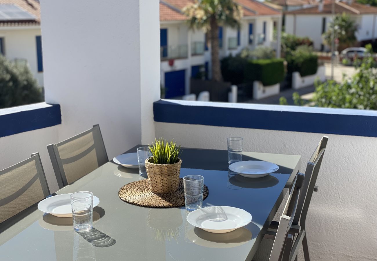 Apartament en Torroella de Montgri - TER 22C - Renovat, aire, vistes al mar i amb piscina