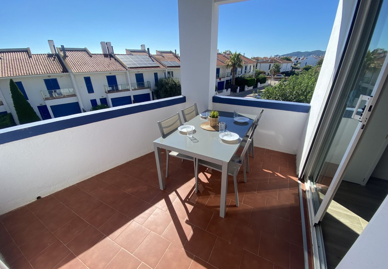 Apartament en Torroella de Montgri - TER 22C - Renovat, aire, vistes al mar i amb piscina