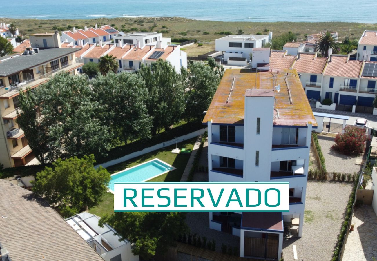 Apartament en Torroella de Montgri - Planta baixa, jardí i piscina