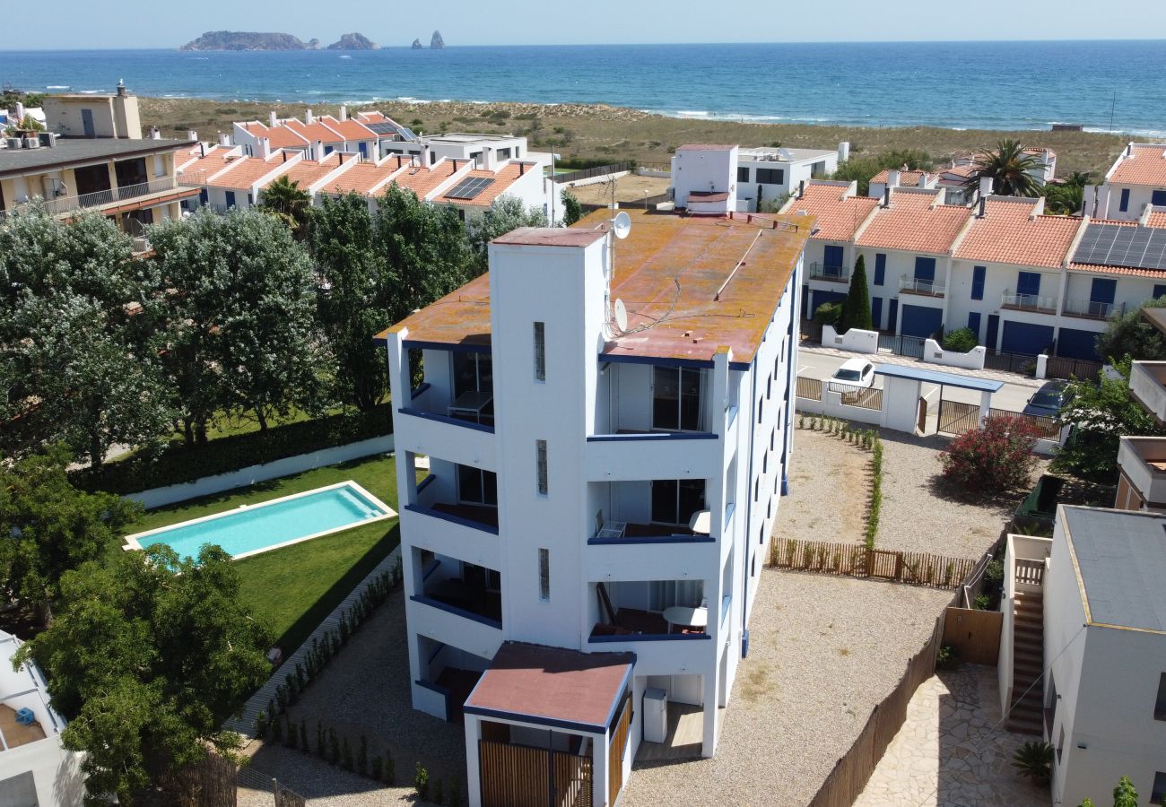 Apartament en Torroella de Montgri - 21C apartament turistic vistes al mar i psicina comunitaria