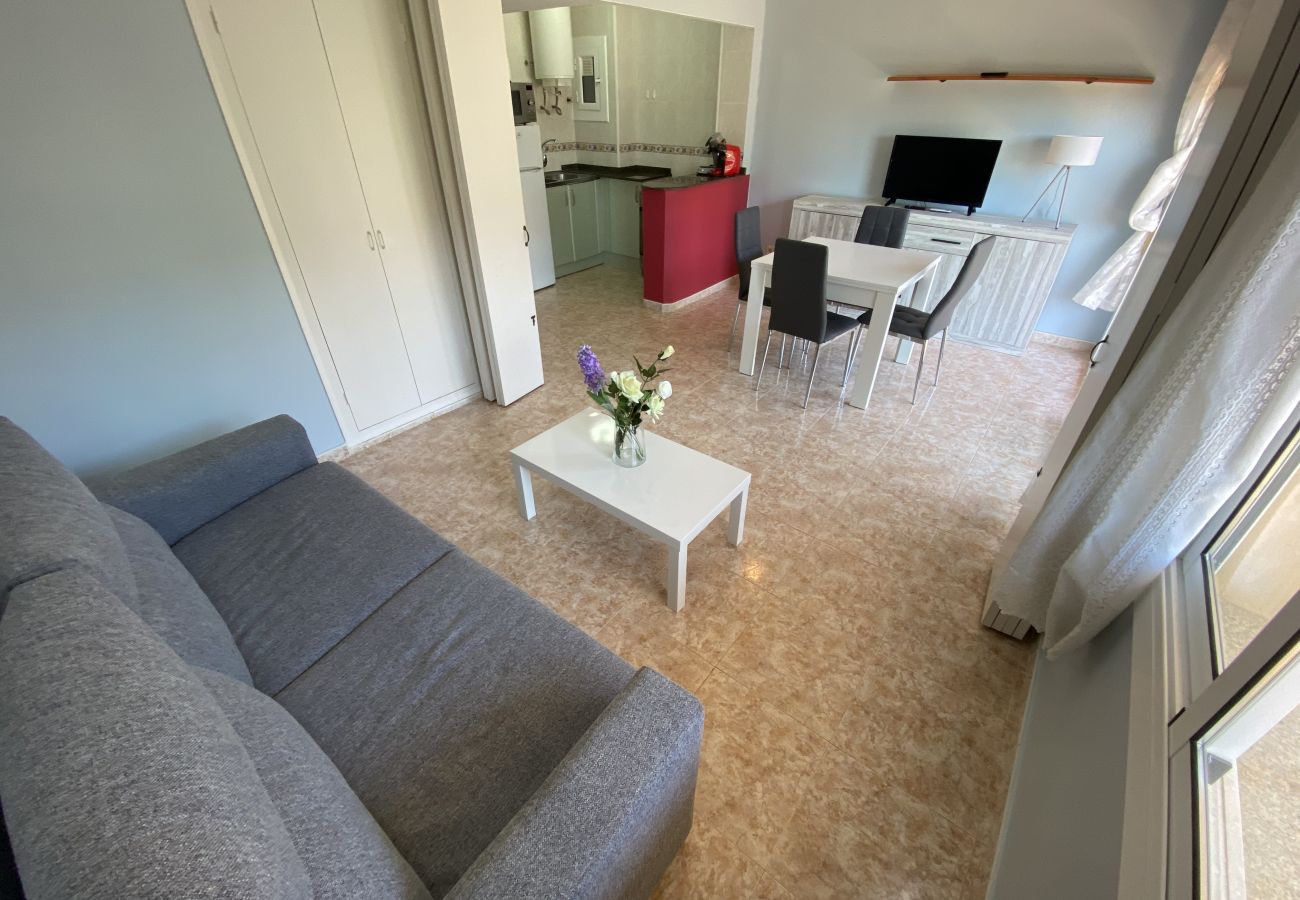 Apartament en Torroella de Montgri - Apartament turistic a prop de la platja amb aire condicionat i aparcament