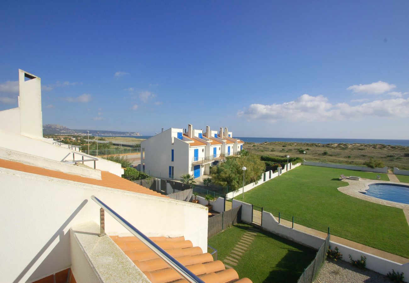 Reihenhaus in Torroella de Montgri - Haus 9 direkt am Meer mit Pool