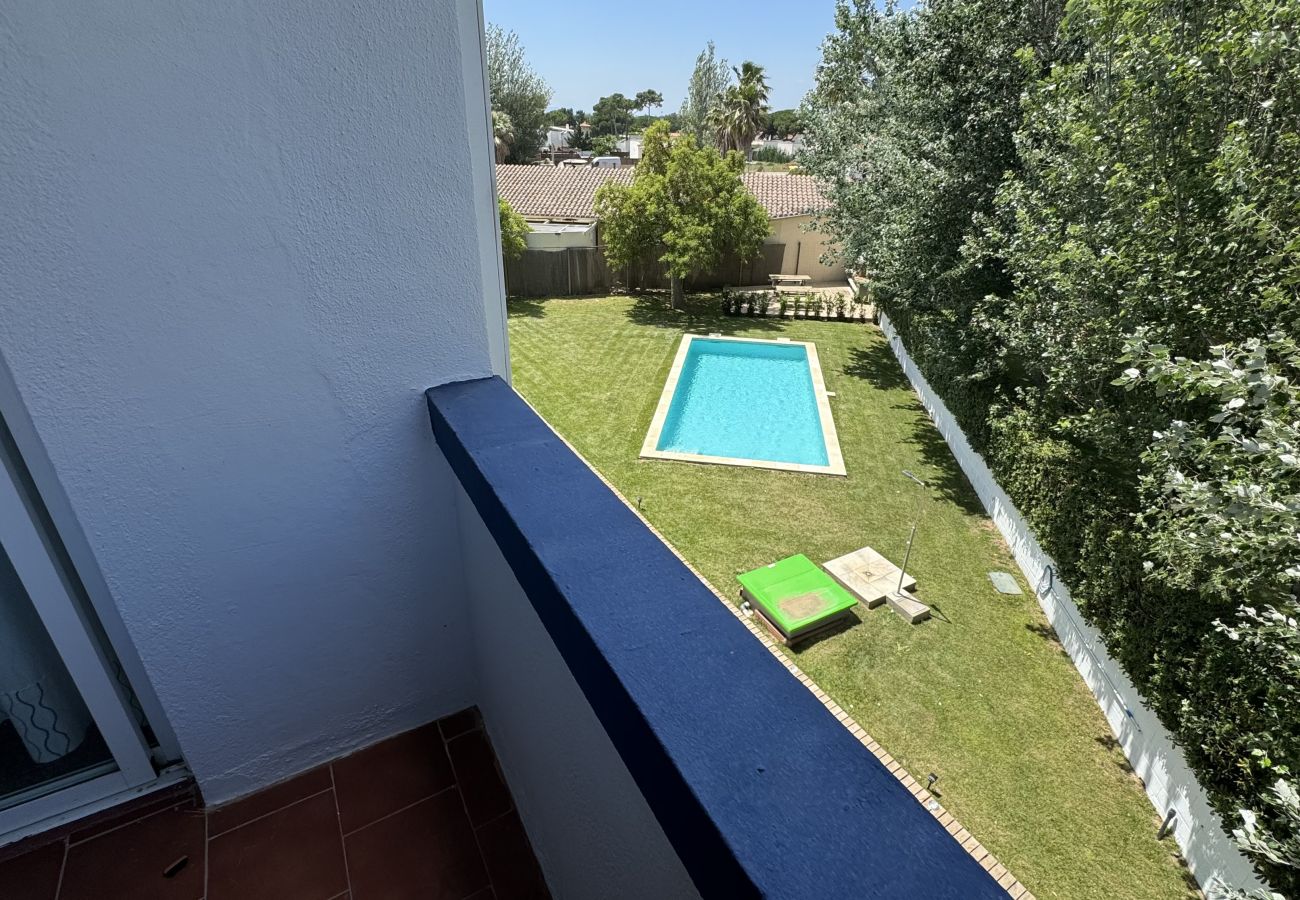 Ferienwohnung in Torroella de Montgri - 21C touristische Wohnung mit Meerblick und gemeinschaft Pool