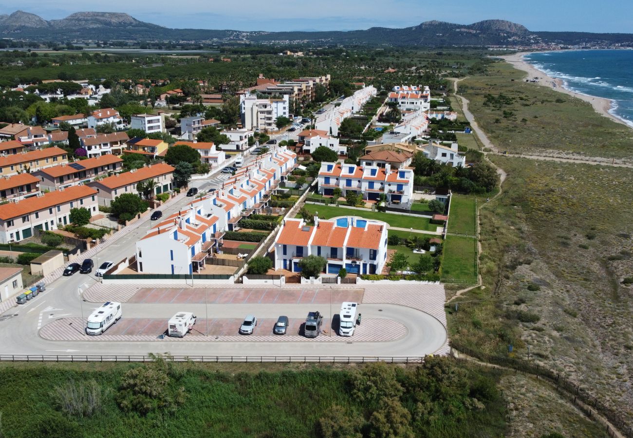 Ferienhaus in Torroella de Montgri - Casa Surf - privaten Pool, Klima und nah am Strand