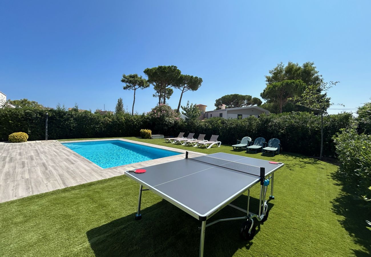 Villa in Torroella de Montgri - Casa Olivera - Privaten Pool, Klima und modern