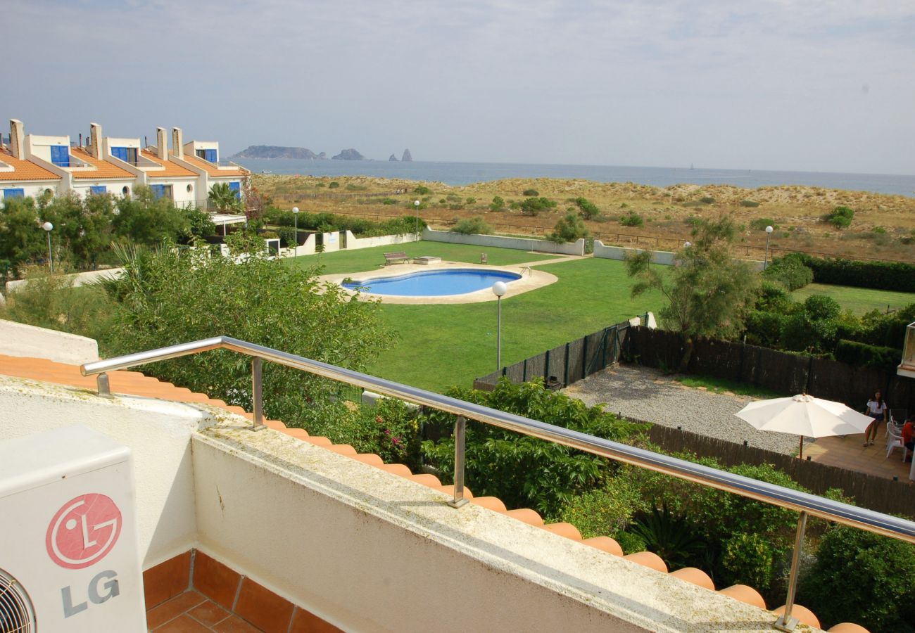 Huis in Torroella de Montgri - Les Dunes 17 - Aan strand,  zwembad en airco