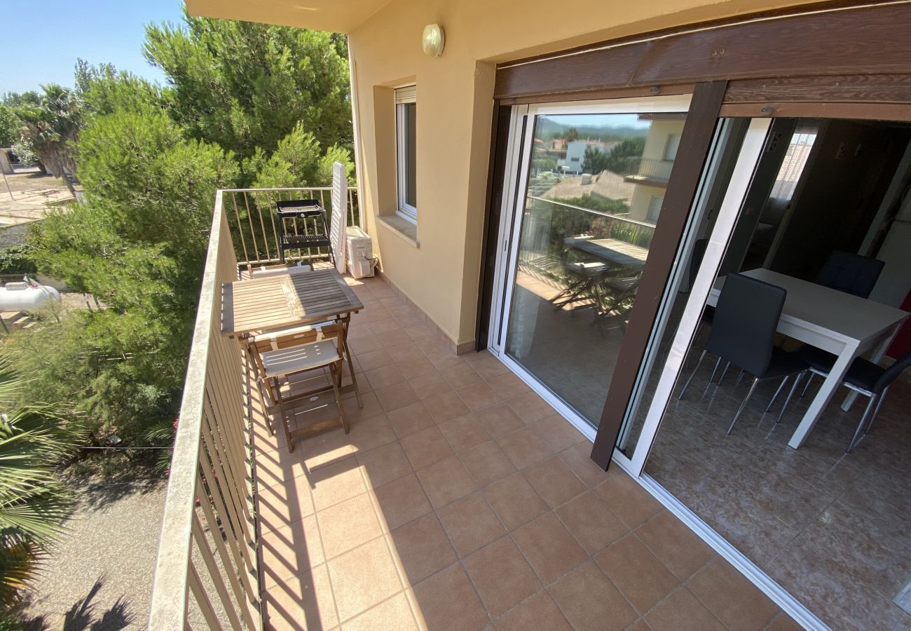 Appartement in Torroella de Montgri - Appartement dicht bij het strand met airco en parkeergelegenheid