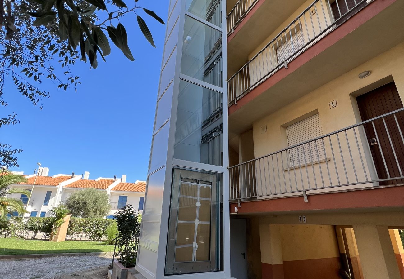 Appartement in Torroella de Montgri - Mare Nostrum 132 - Appartement dicht bij het strand met lift en terras