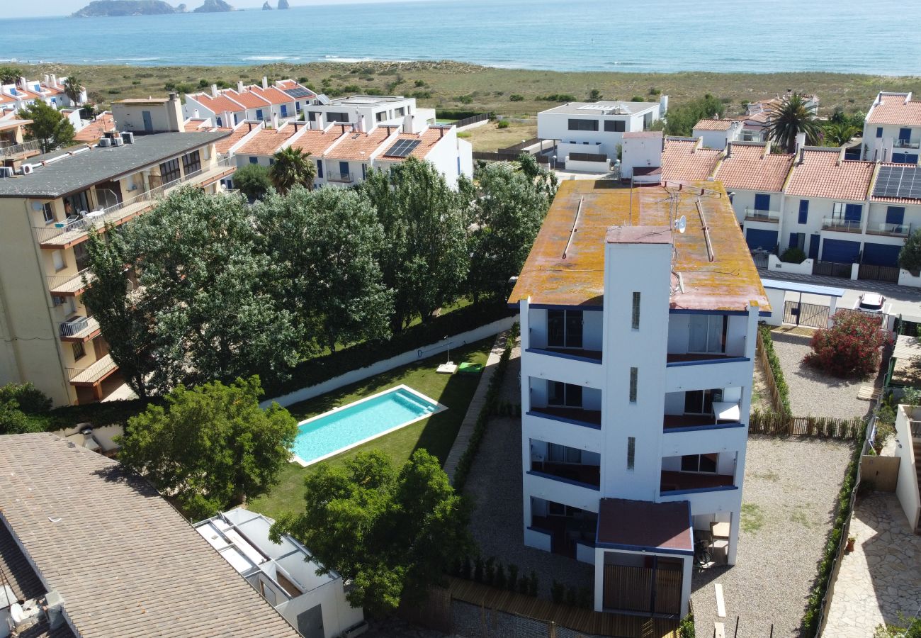 Apartamento en Torroella de Montgri - TER 22C - Renovado, aire, vistas al mar y con piscina