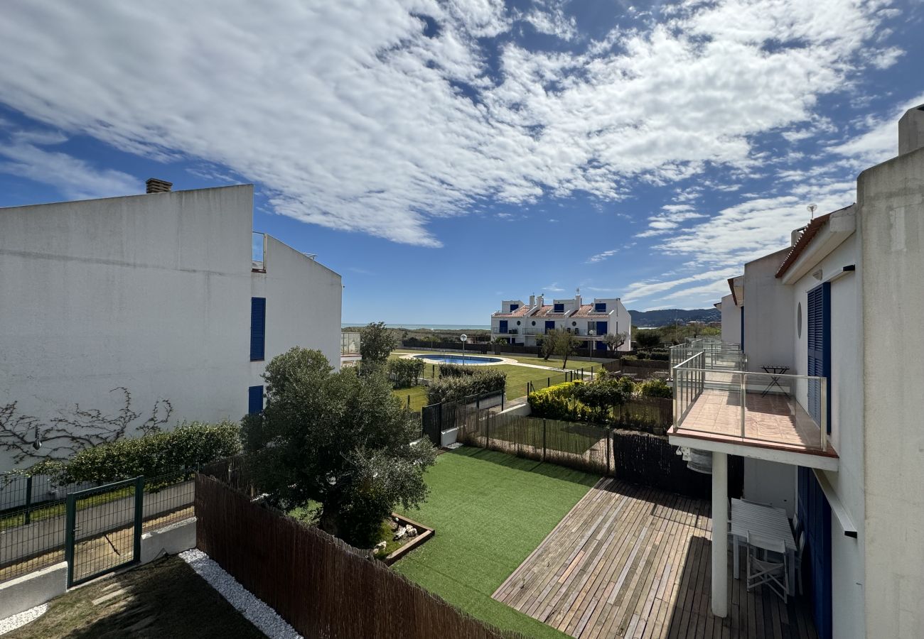 Casa adosada en Torroella de Montgri - Les Dunes 107 - A 60 m de la playa, aire, piscina y jardín