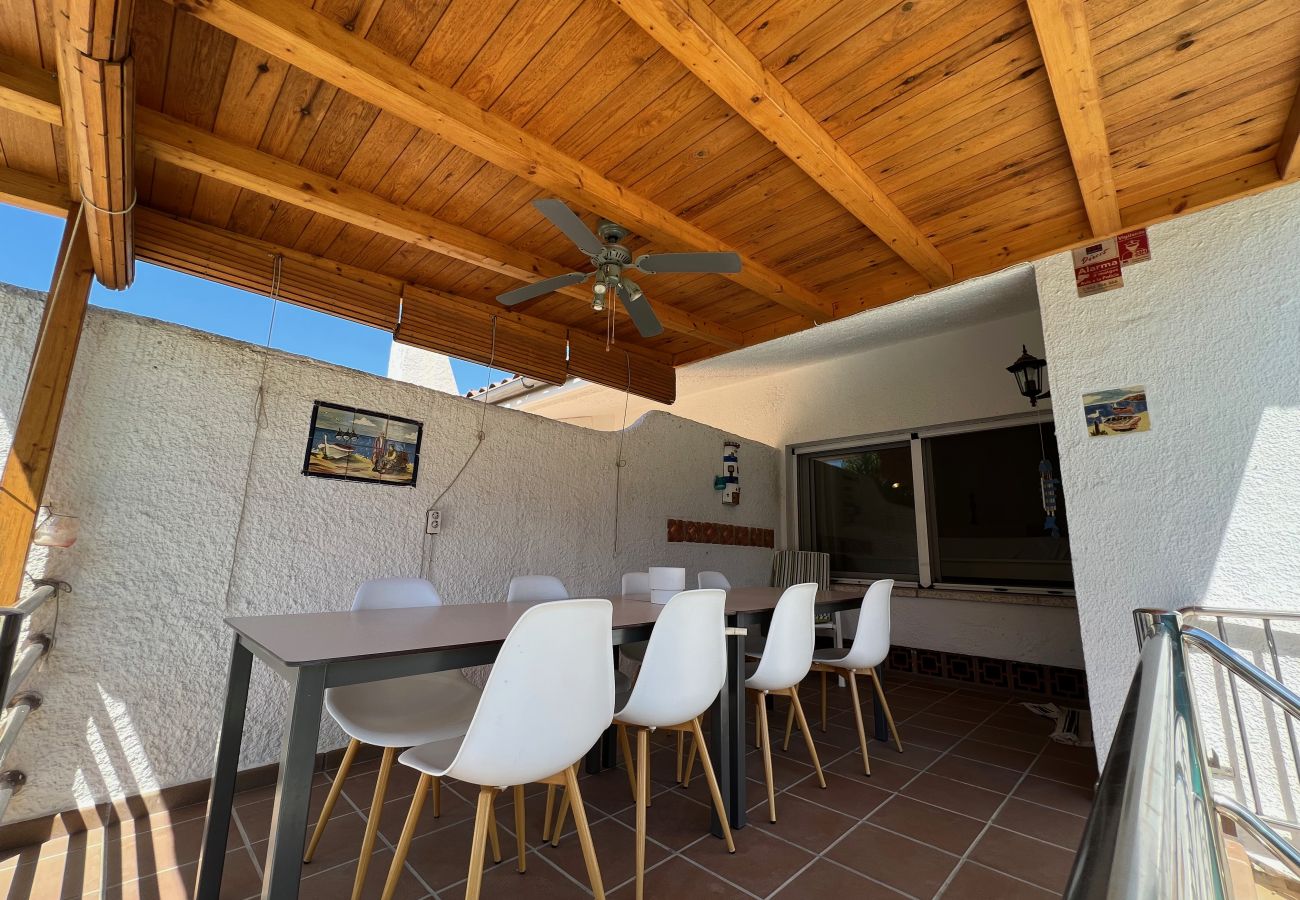 Casa adosada en Torroella de Montgri - Martinet Pati Blau con piscina privada