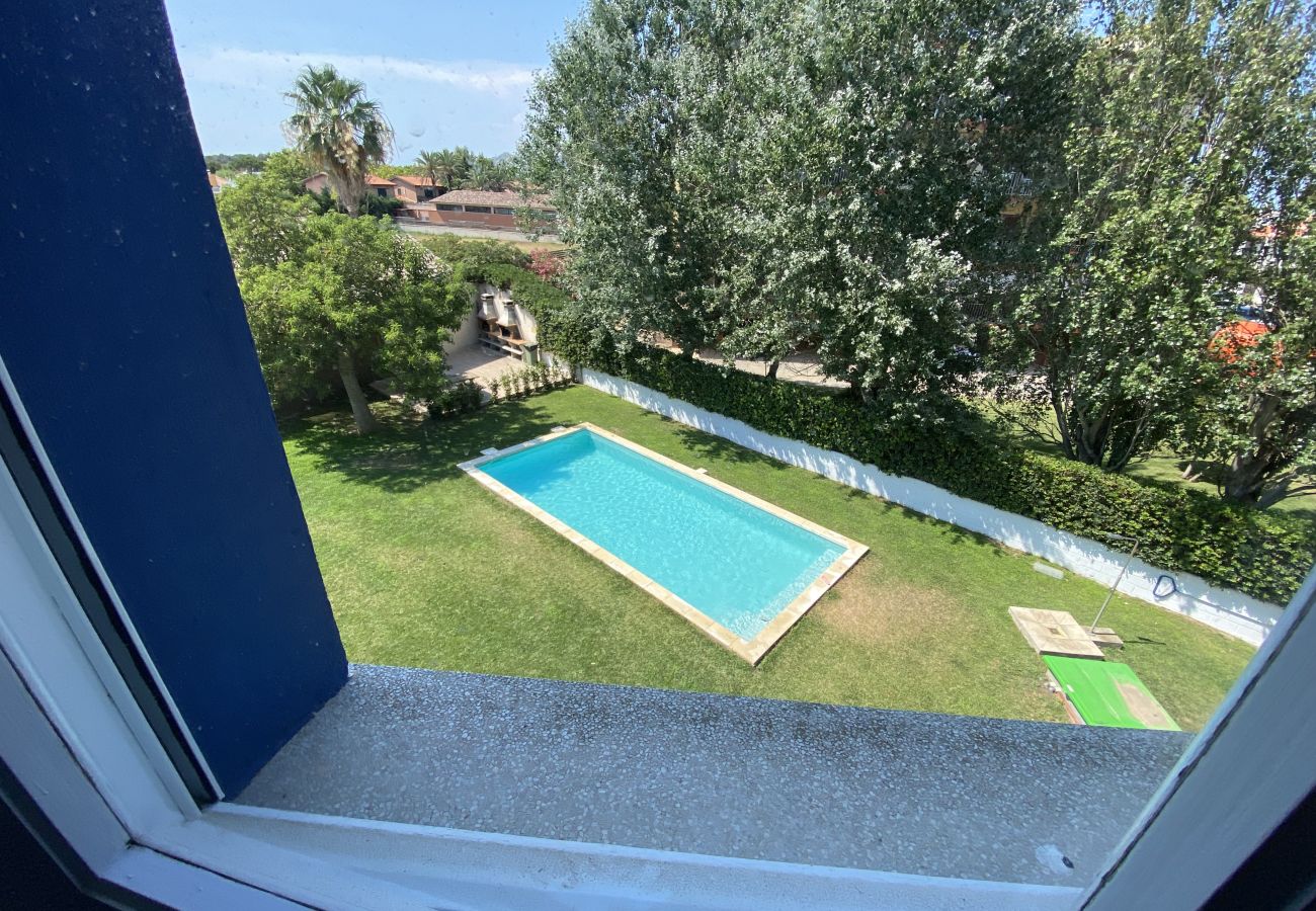 Apartamento en Torroella de Montgri - 22D renovado con piscina comunitaria