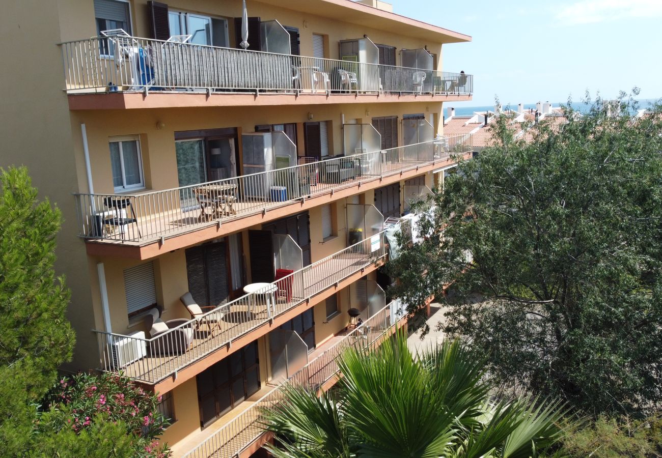 Apartamento en Torroella de Montgri - Apartamento turistico cerca de la playa con aire y parking