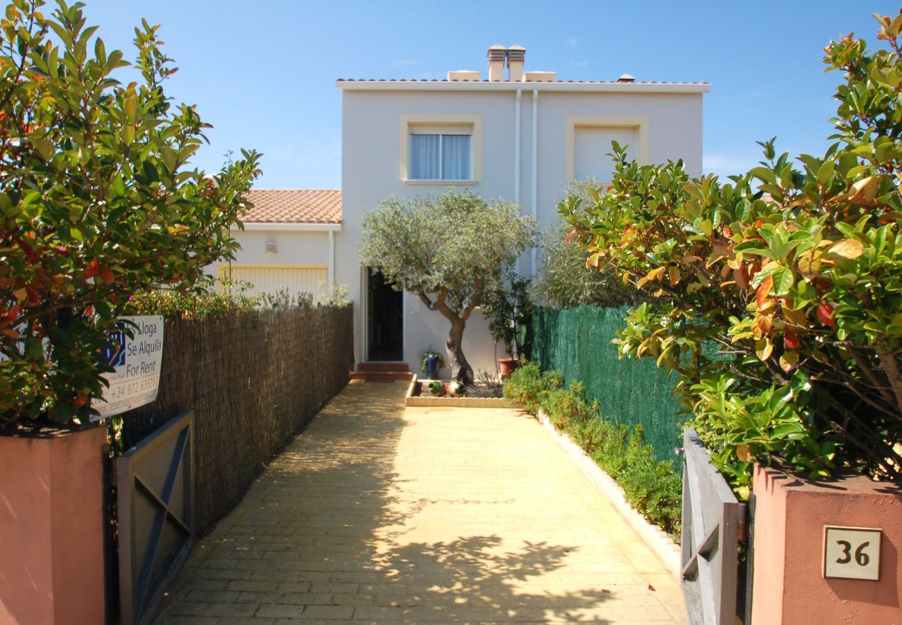 Maison à Torroella de Montgri - Daró 2D 36 - Piscine, 250m de la plage