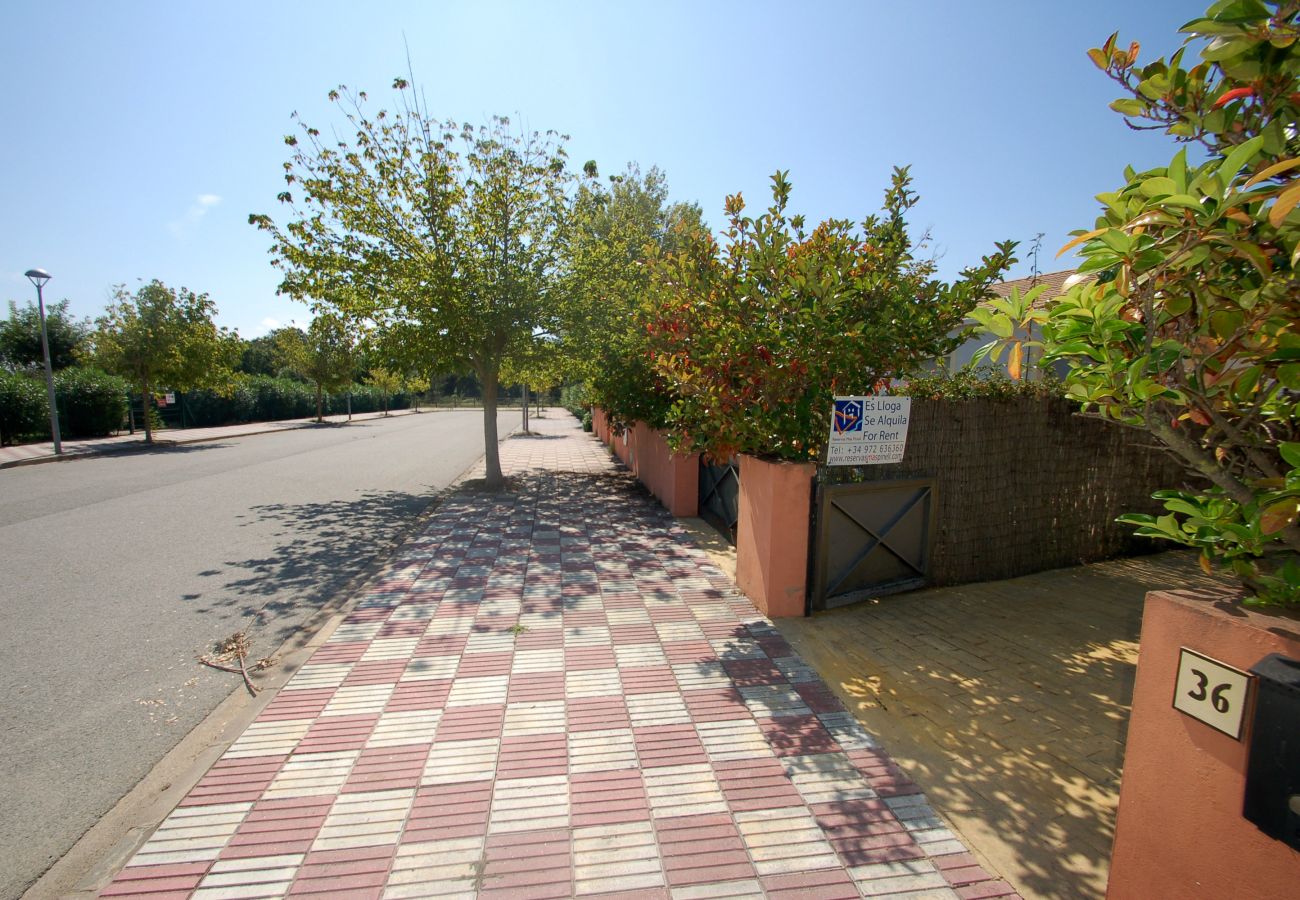 Maison à Torroella de Montgri - Daró 2D 36 - Piscine, 250m de la plage