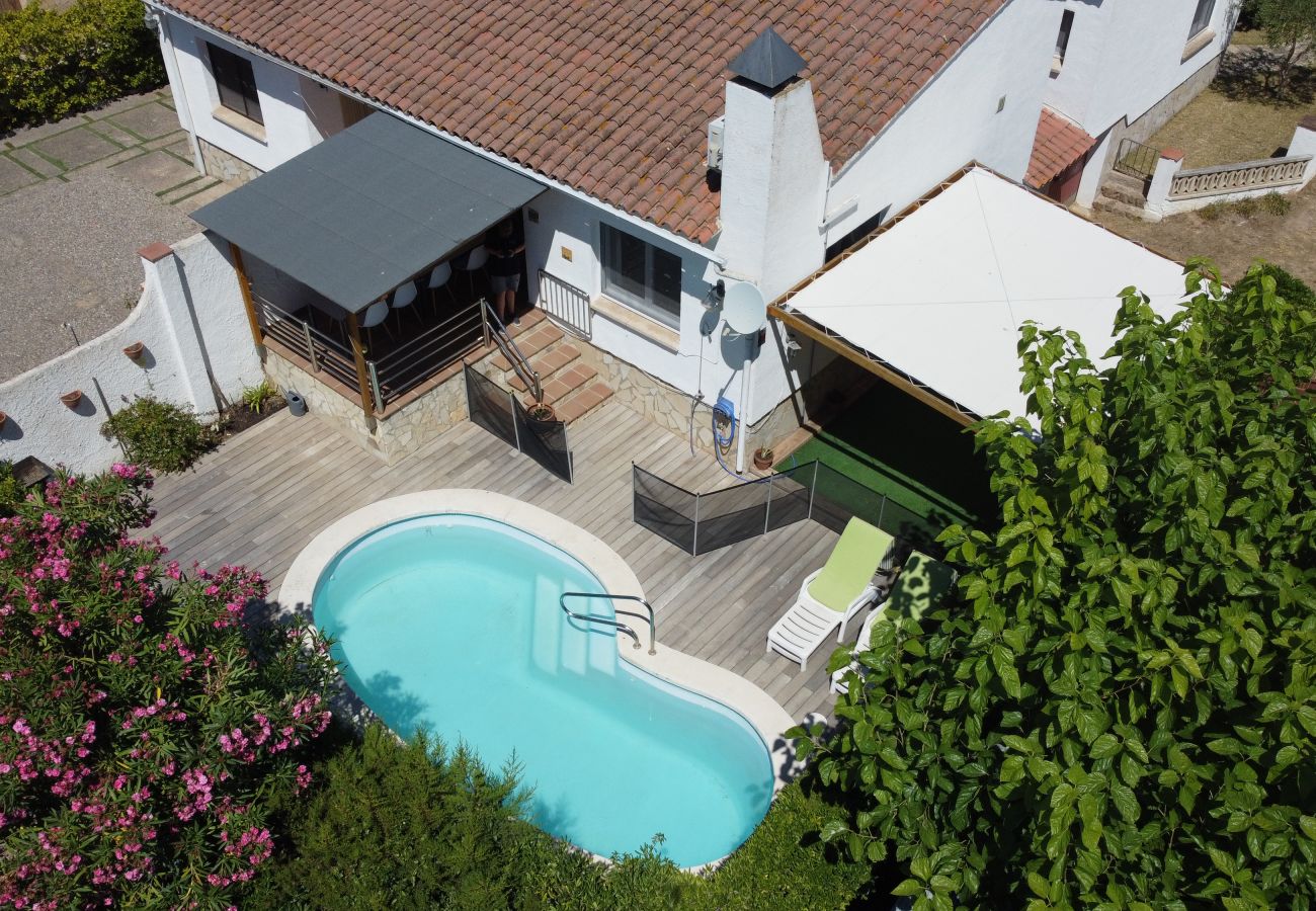 Maison à Torroella de Montgri - PATI BLAU piscine privée et climatisation