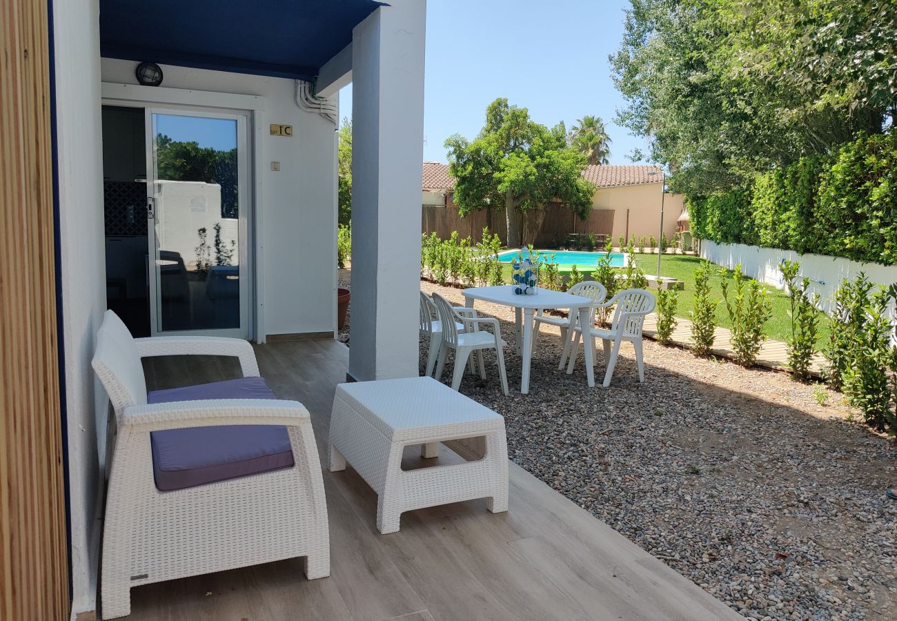 Appartement à Torroella de Montgri - Rez-de-chaussée, jardin et piscine