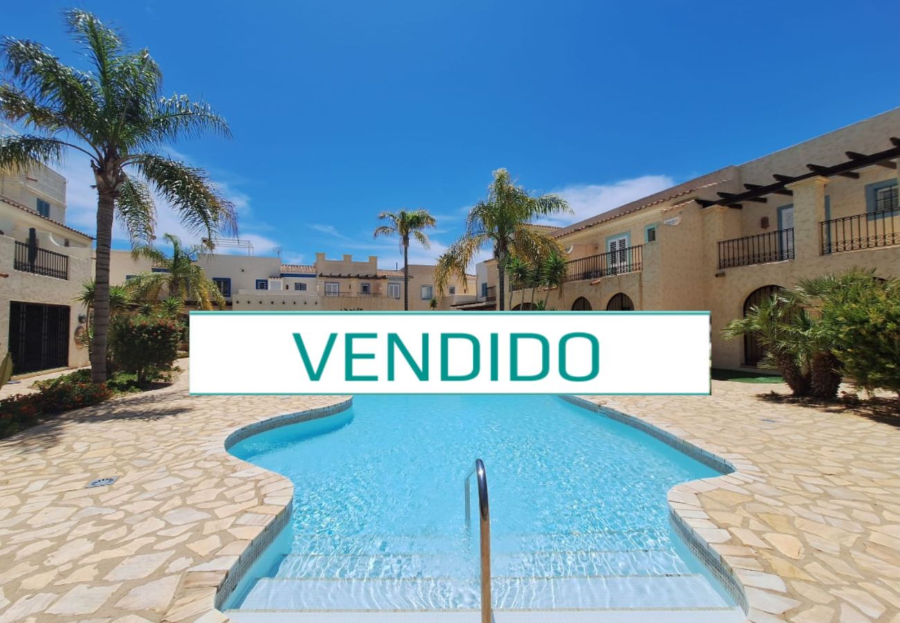 Townhouse in Vera playa - House for sale in Avda. de Palomares