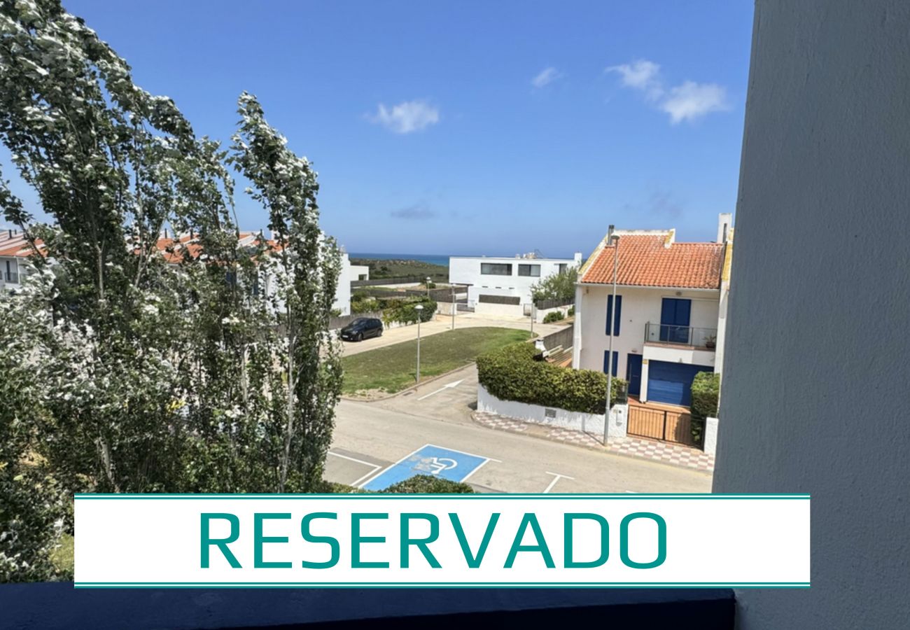 Apartment in Torroella de Montgri - 21C tourist apartment with seaview and comunity pool